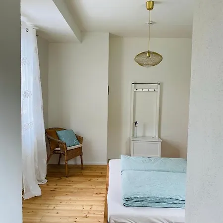 Hoefchen ホテル *